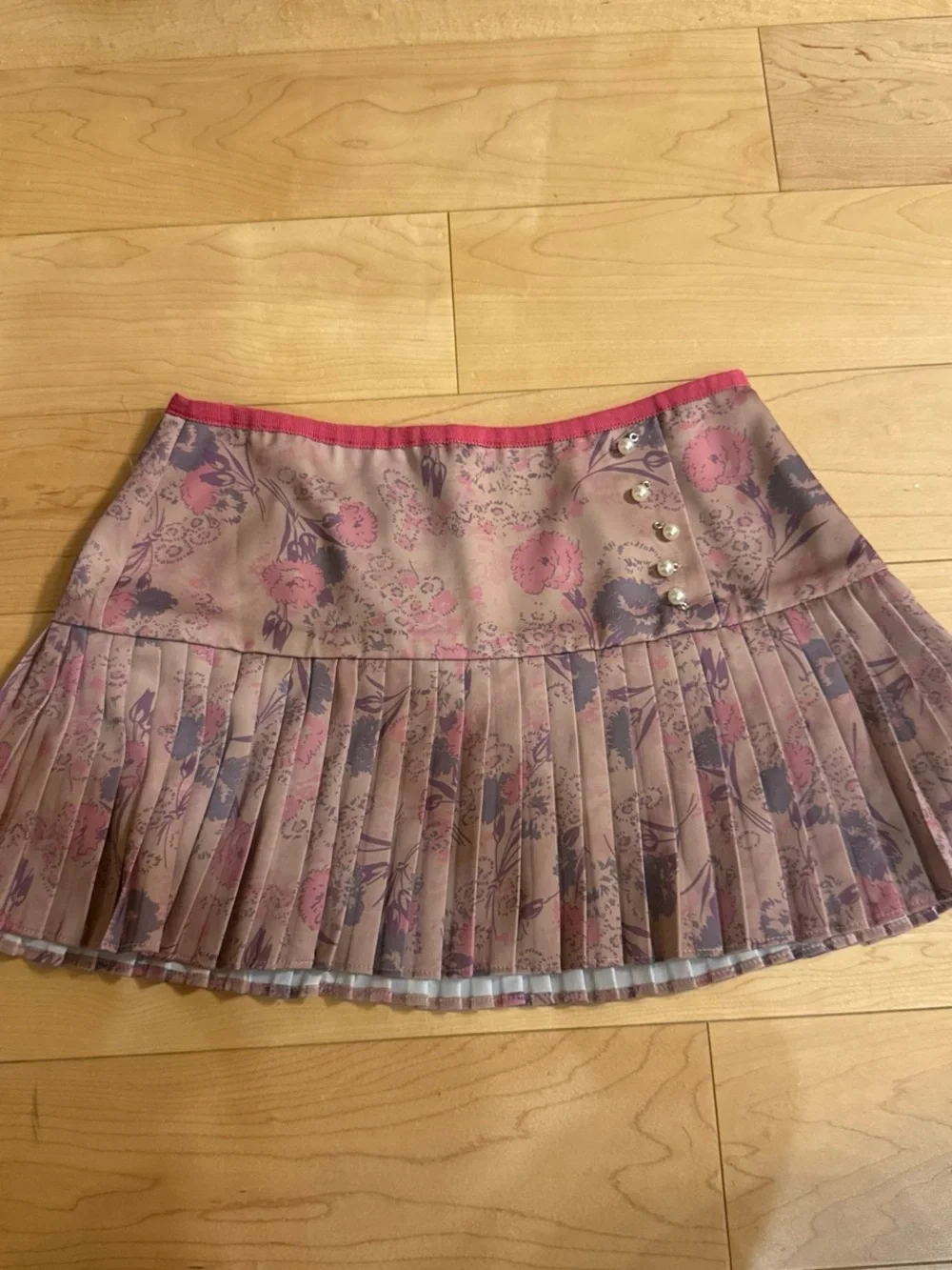 Urban Outfitters Kimchi Blue Pink and Purple Floral Pleated Mini Skirt XS